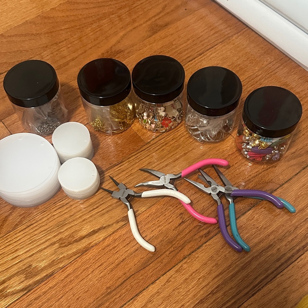 Jewelry Making Tool Set with Storage Jars
